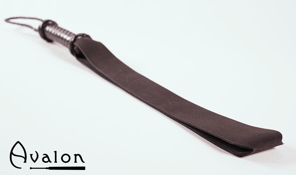Avalon – Sort beltepaddle med flettet håndtak